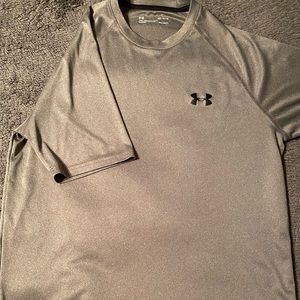 Under Armour Loose fit HeatGear Short Sleeve Shirt